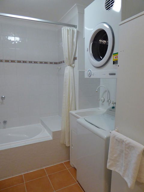 Lifestyle Apartments At Ferntree - Hotel Gold Coast 18