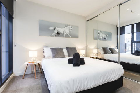 Complete Host 50 Claremont St Apartments - Hotel Gold Coast 1