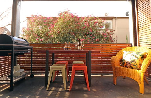 Colour Pop Fitzroy - 3 Bedroom Pet Friendly - Hotel Gold Coast 8