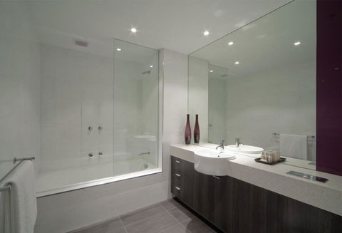 Tyrian Serviced Apartments Fitzroy - Hotel Gold Coast 8