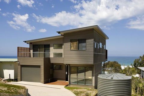 Earth Sea Sky - Hotel Gold Coast 1