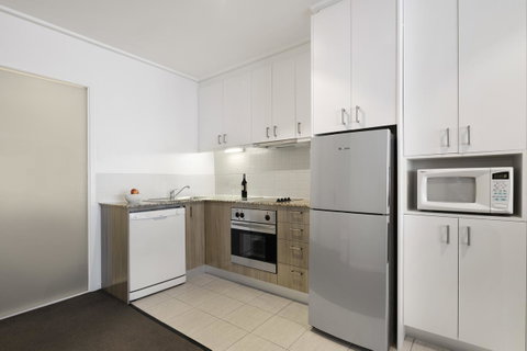 Quest Jolimont - Hotel Gold Coast 3