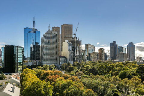Quest Jolimont - Hotel Gold Coast 11