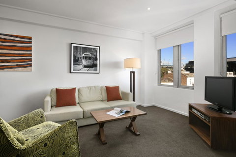 Quest Jolimont - Hotel Gold Coast 12