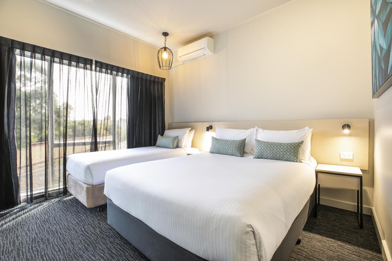 Thomastown VIC Hotel Gold Coast