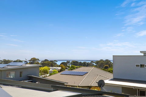 Tidal Changes - Rejuvenate Stays - Hotel Gold Coast 21
