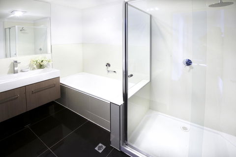 Phillip Island Towers - Hotel Gold Coast 35