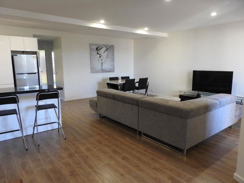 Phillip Island Towers - Hotel Gold Coast 19