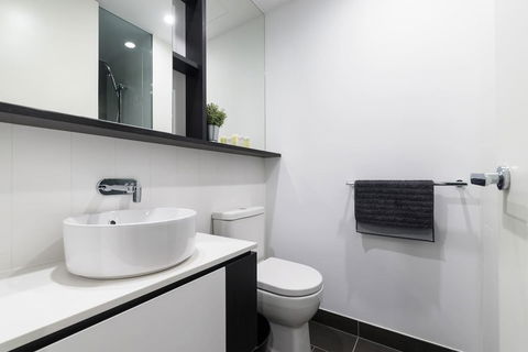 Astrina 2 Bed 2 Bath Apartment - Hotel Gold Coast 9