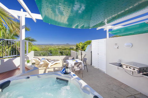 Noosa Blue Resort - Hotel Gold Coast 1