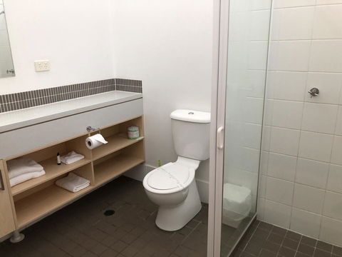 Bribie Island Hotel - Hotel Gold Coast 4