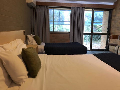 Bribie Island Hotel - Hotel Gold Coast 19