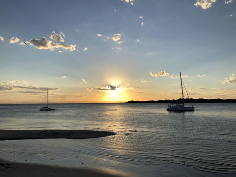 Bribie Island Hotel - Hotel Gold Coast 8