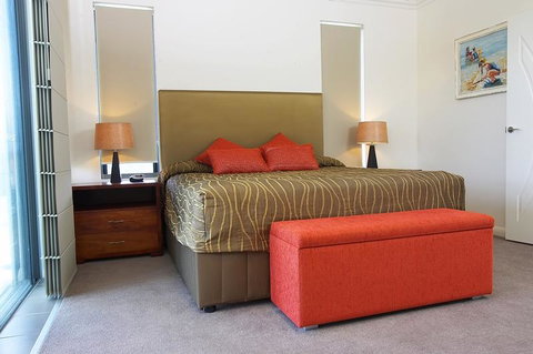 Sand Dunes Resort Accommodation - Hotel Gold Coast 14