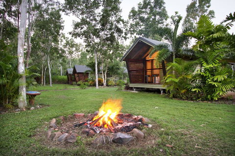 Airlie Beach Eco Cabins - Adults Only - Hotel Gold Coast 1