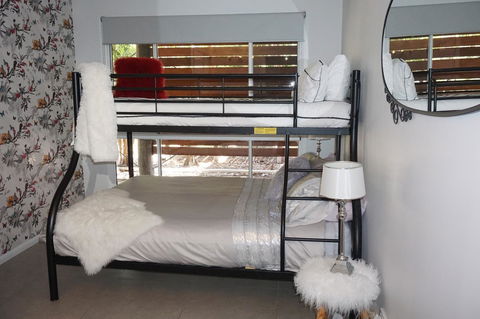 Airlie Beach Eco Cabins - Adults Only - Hotel Gold Coast 17