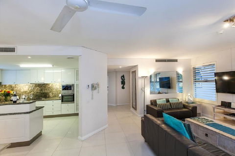 Emerald Noosa - Hotel Gold Coast 8