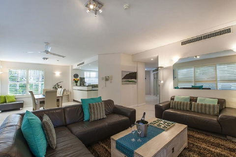 Emerald Noosa - Hotel Gold Coast 14