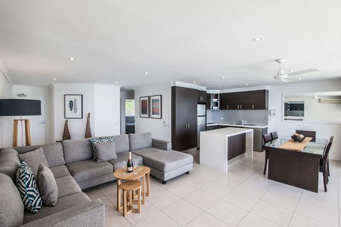 Noosa Harbour Resort - Hotel Gold Coast 32
