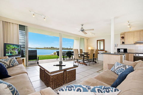Noosa Harbour Resort - Hotel Gold Coast 7