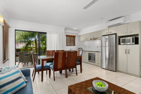 Blue Lagoon Resort - Hotel Gold Coast 4