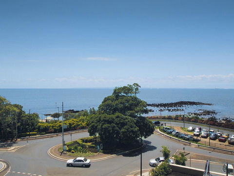 Oaks Redcliffe Mon Komo Suites - Hotel Gold Coast 2