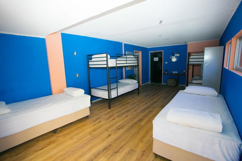 Rainbow Bay Backpackers - Hotel Gold Coast 13