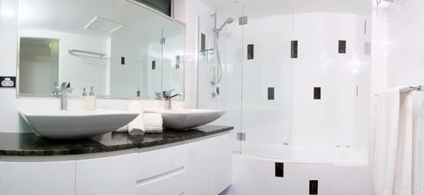 Poinciana 112 - Hotel Gold Coast 15