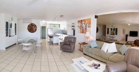 Poinciana 112 - Hotel Gold Coast 14