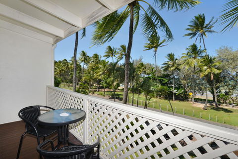 Seascape Holidays At Beachfront Terraces - Hotel Gold Coast 25