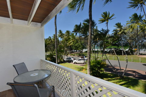Seascape Holidays At Beachfront Terraces - Hotel Gold Coast 13