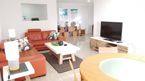 Surfers Chalet - Hotel Gold Coast 16