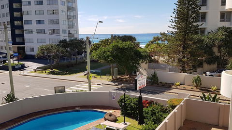 Surfers Chalet - Hotel Gold Coast 17