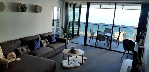 Circle Luxury Holidays - Hotel Gold Coast 14