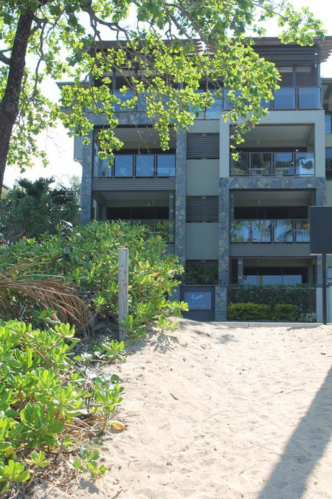 Sea Point On Trinity Beach - Hotel Gold Coast 5