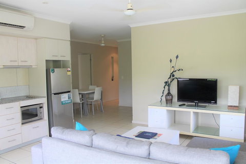Sea Point On Trinity Beach - Hotel Gold Coast 13