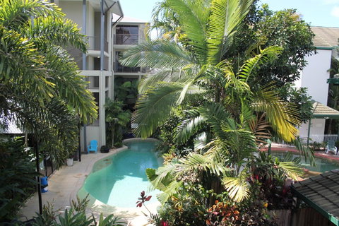 Sea Point On Trinity Beach - Hotel Gold Coast 8