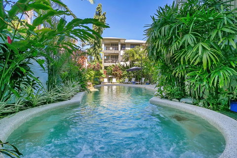 Sea Point On Trinity Beach - Hotel Gold Coast 0