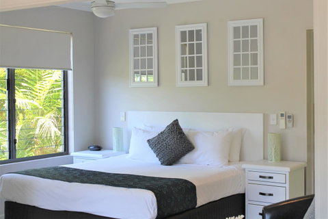 Sea Point On Trinity Beach - Hotel Gold Coast 16