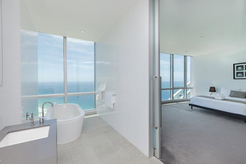 Q1 Resort & Spa - Official - Hotel Gold Coast 12