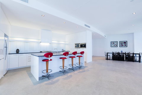 Q1 Resort & Spa - Official - Hotel Gold Coast 24