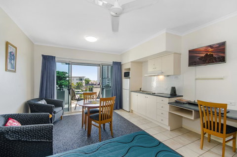 Madison Ocean Breeze Apartments - Hotel Gold Coast 11