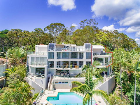Allambi - Hotel Gold Coast 1