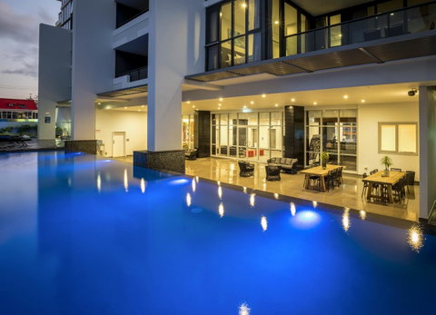 Synergy Broadbeach - Official - Hotel Gold Coast 0
