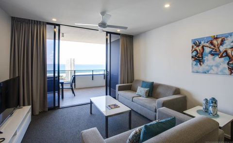 Synergy Broadbeach - Official - Hotel Gold Coast 2