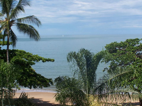 Roydon Beachfront Apartments - Hotel Gold Coast 7