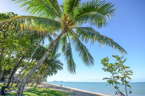 Roydon Beachfront Apartments - Hotel Gold Coast 6