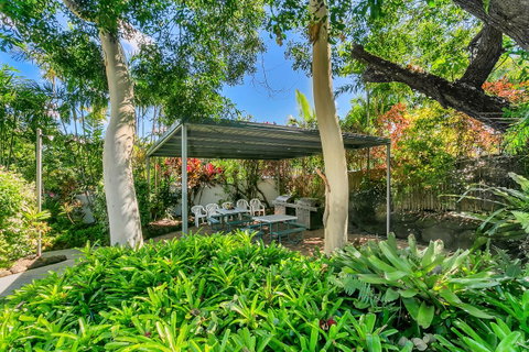 Roydon Beachfront Apartments - Hotel Gold Coast 18