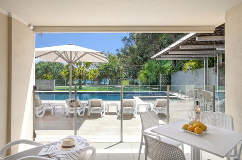 Maison Noosa - Hotel Gold Coast 18