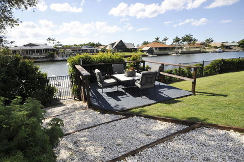 Bribie Island Canal Holiday Destination! - Hotel Gold Coast 1